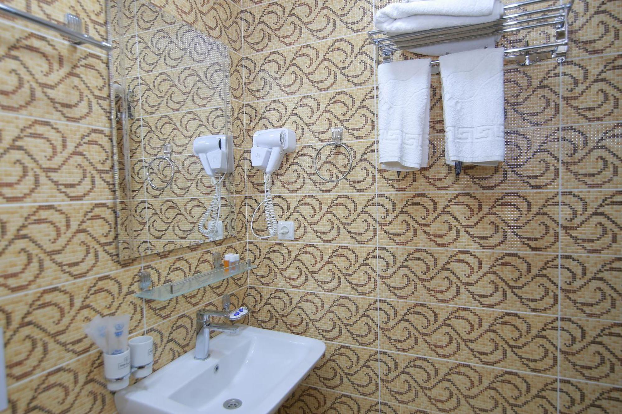 בוקורו Nodirabegim Boutique Hotel מראה חיצוני תמונה