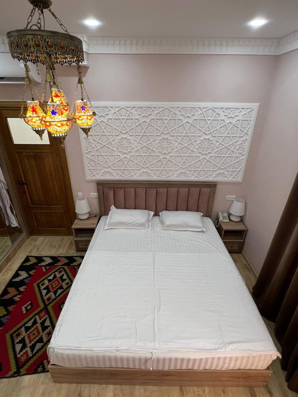בוקורו Nodirabegim Boutique Hotel מראה חיצוני תמונה